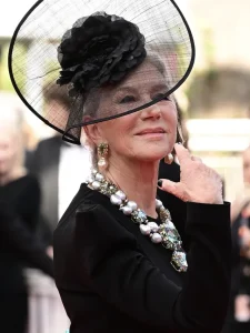 Helen Mirren Dijagokan Jadi James Bond