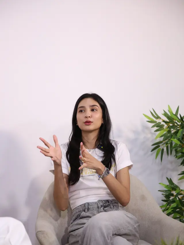 Mikha Tambayong Pernah Tak Menikmati Akting