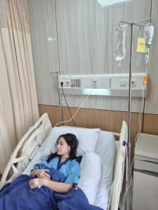 Prilly Latuconsina Opname di Rumah Sakit