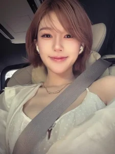 Zhao Lusi Geser Dilraba Dilmurat sebagai Ratu Media Sosial