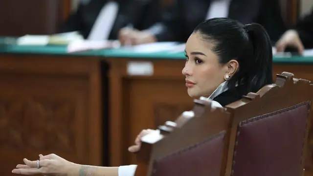 Nikita Mirzani Merasa Dijebak Soal Uang 4 Miliar Rupiah