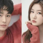 Kuasa Hukum Ungkap 150 Surat Cinta Kim Soo Hyun Saat Wamil