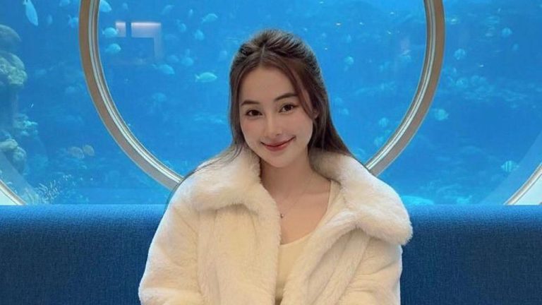 Karier Selebgram Elji Arvella Makin Berkibar